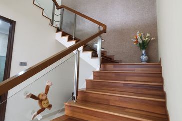 Jalan Rimba Riang 9/8