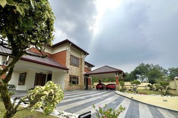 Jalan Rimba Riang 9/8