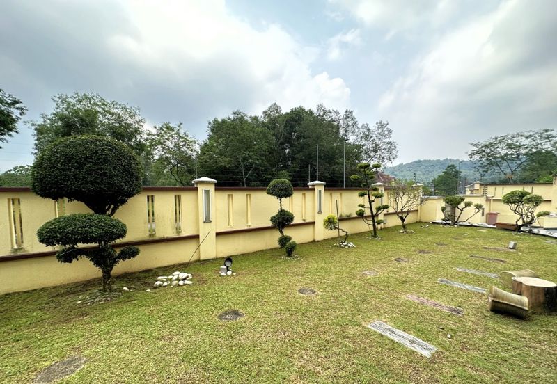 Jalan Rimba Riang 9/8