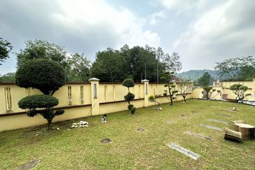 Jalan Rimba Riang 9/8