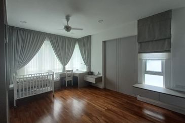 Rafflesia @ The Hill