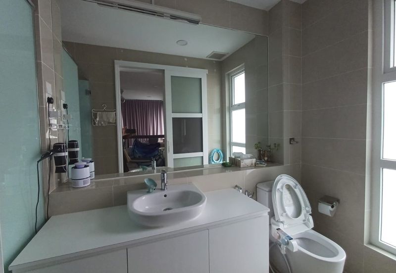 Rafflesia @ The Hill