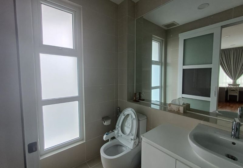 Rafflesia @ The Hill