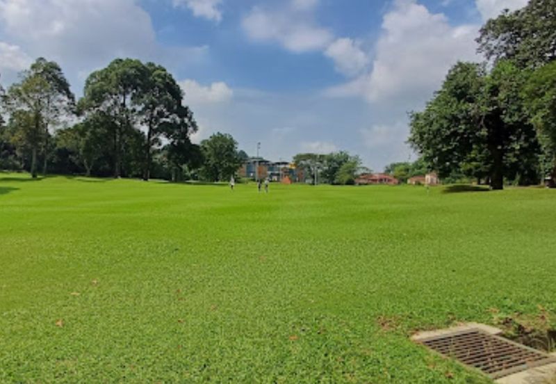 KGSAAS Golf Club, Seksyen 13