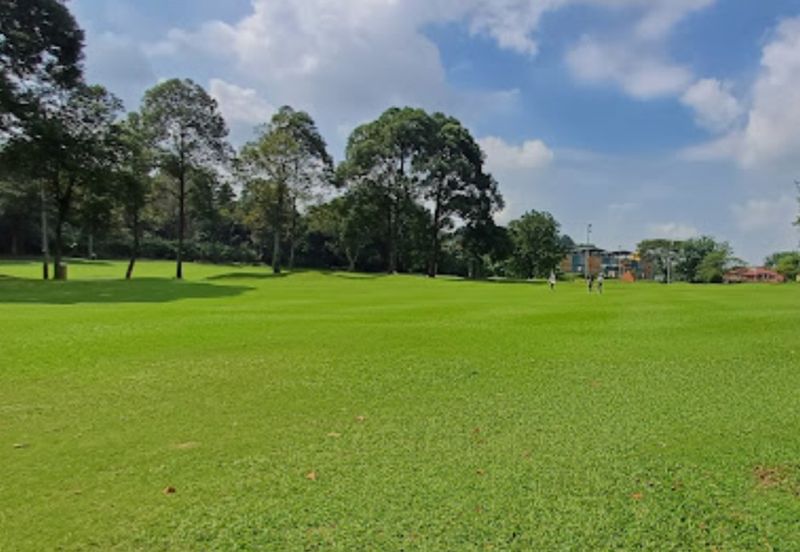 KGSAAS Golf Club, Seksyen 13