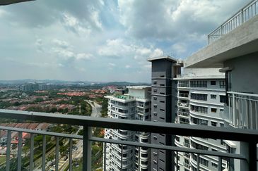 Maisson @ Platinum Apartment