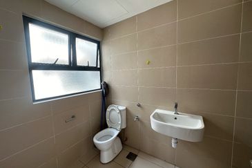 Maisson @ Platinum Apartment