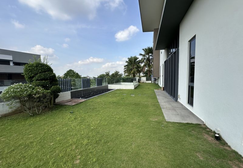 KGSAAS Golf Club, Seksyen 13