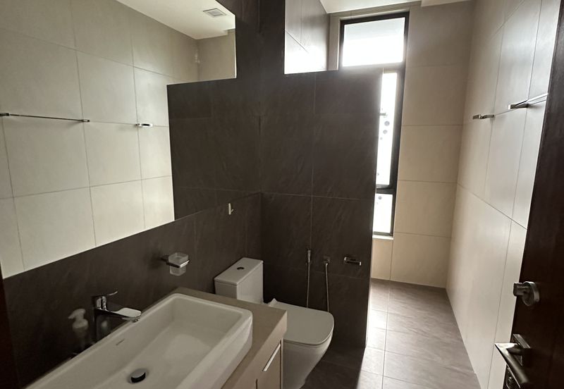 KGSAAS Golf Club, Seksyen 13