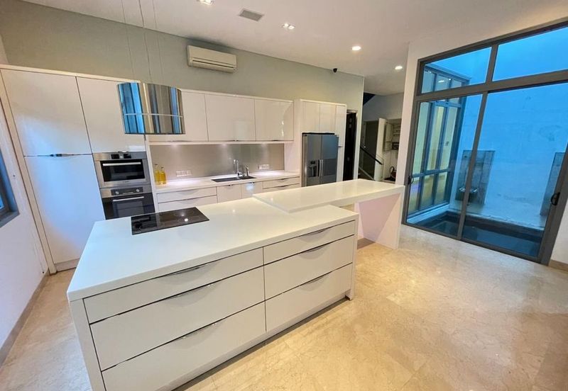 The Residence, Mont Kiara