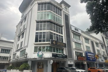 Parklane Commercial Hub