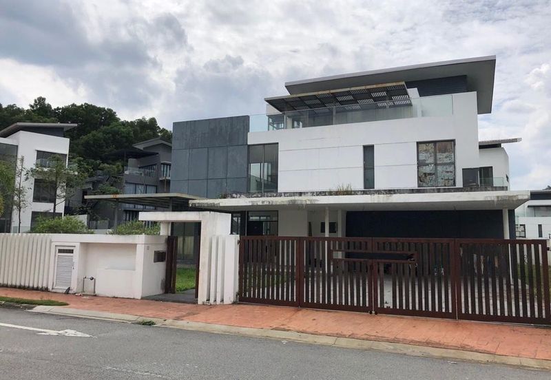 Seksyen 11, Kota Damansara