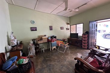 Taman Salak south, Kuala Lumpur 