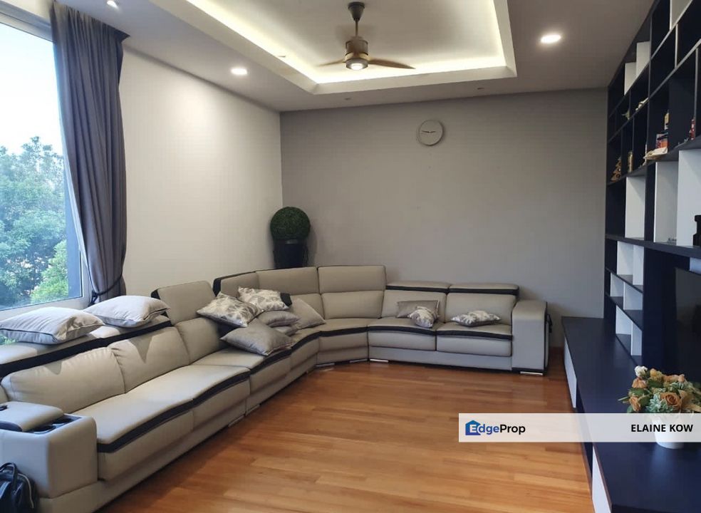 Sunway rymba hill, Kota Damansara, Selangor, Sunway Damansara