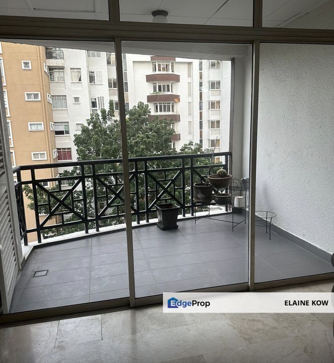 Bungaraya condominium, saujana , Selangor, Saujana 