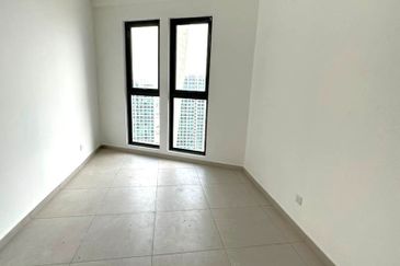 Yolo Signature Suites