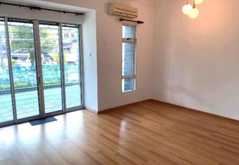2.5 Storey House Ara Residence Bandar Sri Damansara Kuala Lumpur