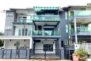 2.5 Storey House Ara Residence Bandar Sri Damansara Kuala Lumpur