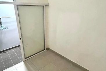 Canopy Hills Apartment