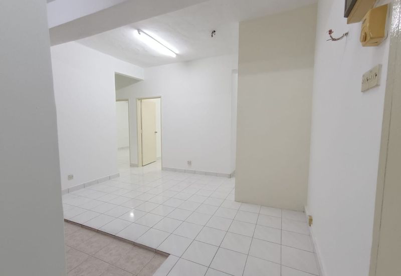 Taman Lembah Maju 600 Apartment