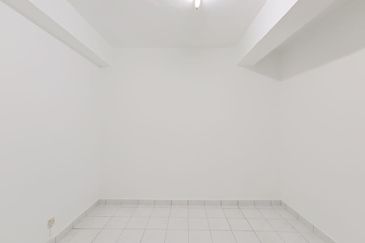 Taman Lembah Maju 600 Apartment