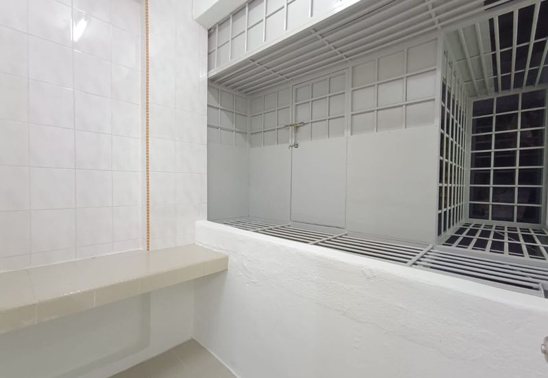 Taman Lembah Maju 600 Apartment