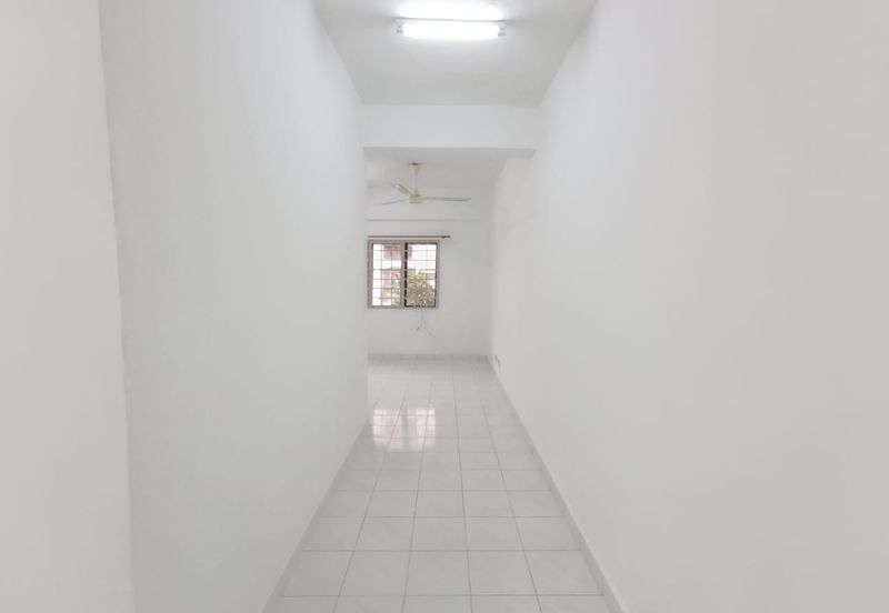 Taman Lembah Maju 600 Apartment