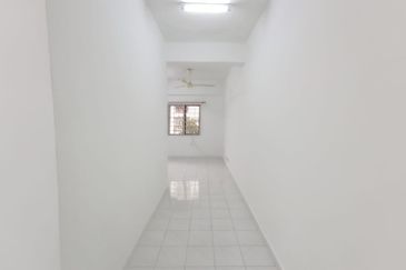 Taman Lembah Maju 600 Apartment