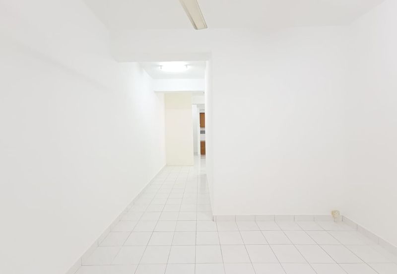 Taman Lembah Maju 600 Apartment