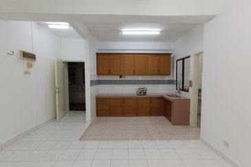 Taman Lembah Maju 600 Apartment