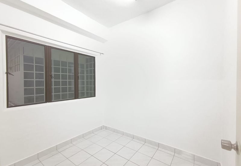 Taman Lembah Maju 600 Apartment