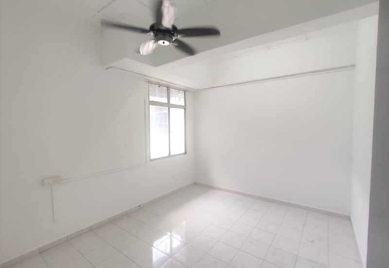 Apartment Bustan Shamelin