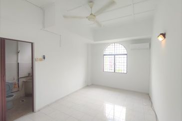 Apartment Bustan Shamelin