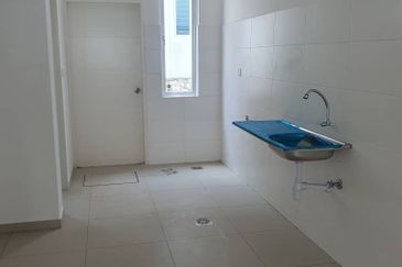 TIARA SENDAYAN (PRESINT 8)