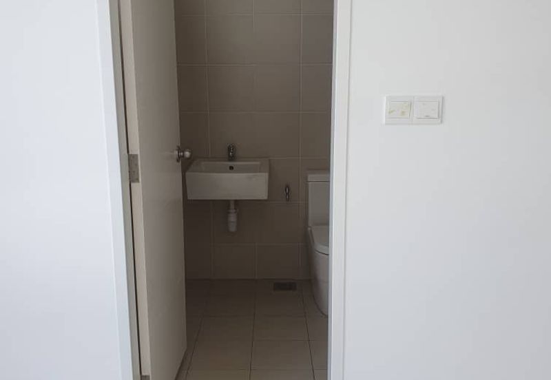 TIARA SENDAYAN (PRESINT 8)