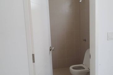 TIARA SENDAYAN (PRESINT 8)