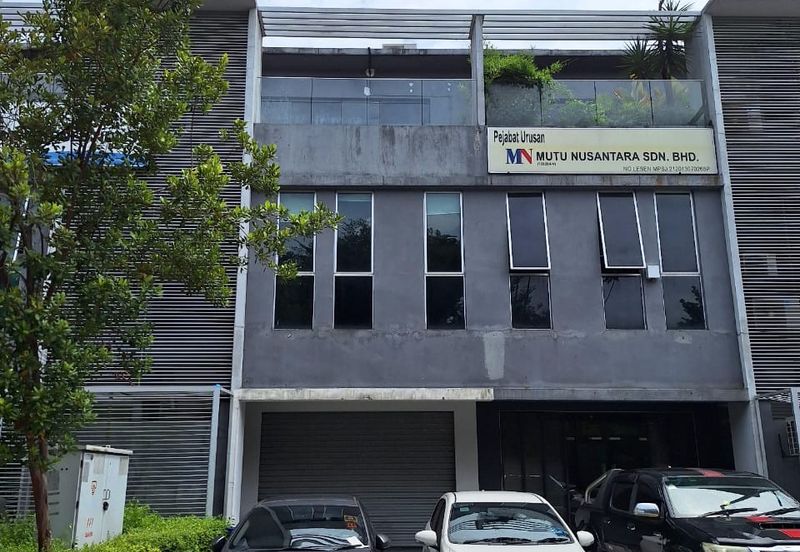 3 Storey Shop Garden Shoppe @ One City Subang Jaya