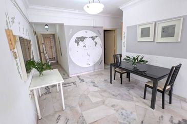 Danau Idaman Condominium