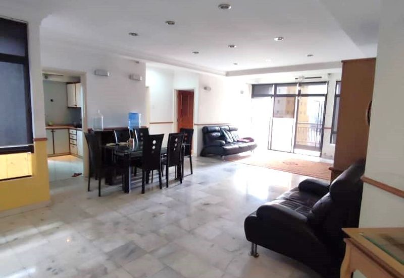 Villa Putra Condominium