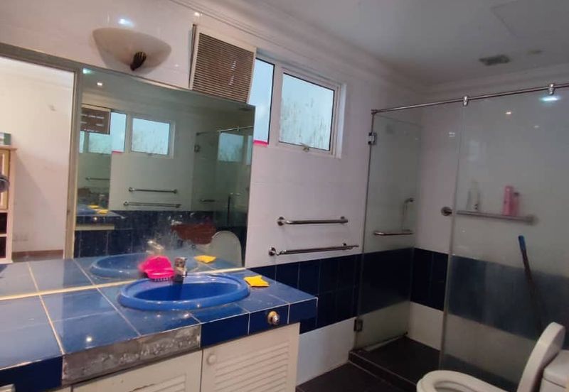 Villa Putra Condominium