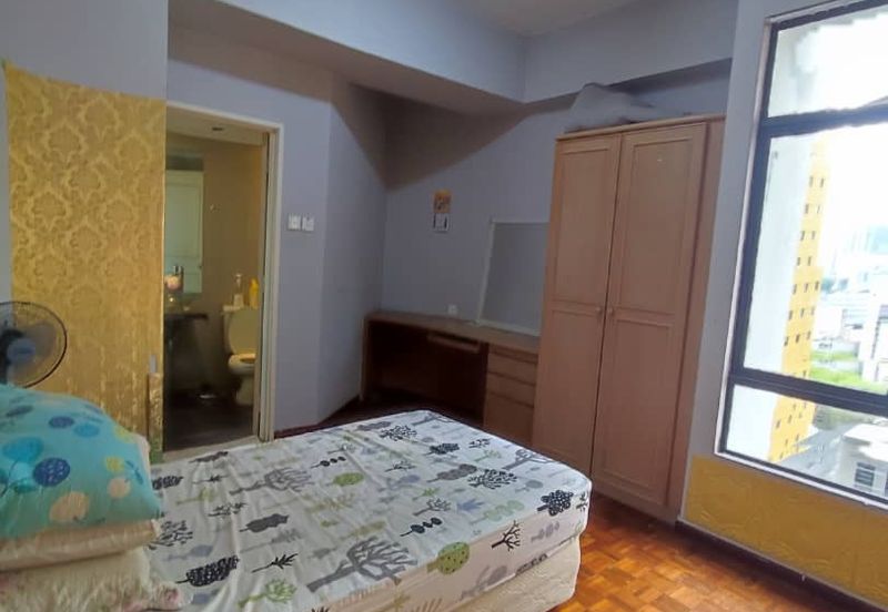 Villa Putra Condominium