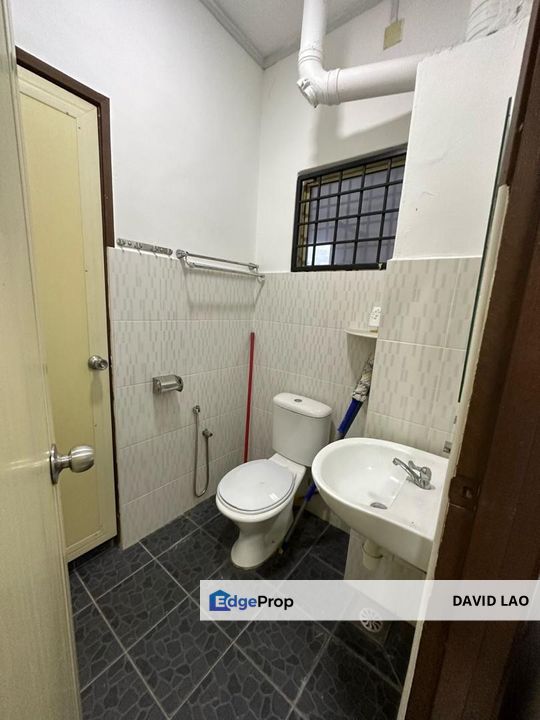 Fawina Court Taman Putra Sulaiman Ampang, Selangor, Ampang