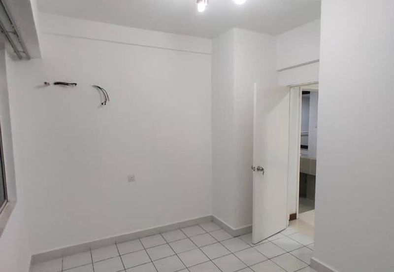 38 Bidara Condominium