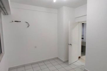 38 Bidara Condominium