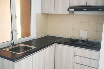 38 Bidara Condominium