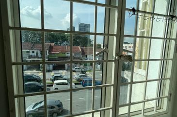 Taman Sungai Besi Indah