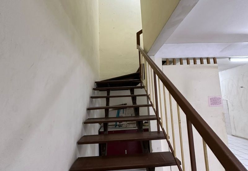 Taman Pinggiran Putra