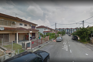 Taman Pinggiran Putra