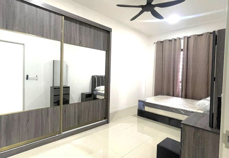 Savvy @ Riana Dutamas *