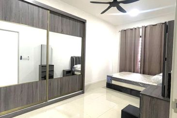 Savvy @ Riana Dutamas